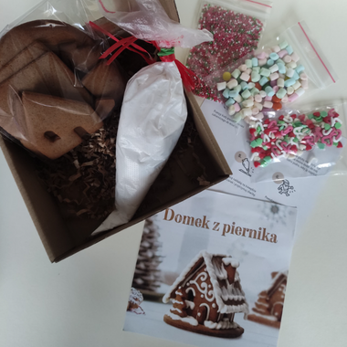 domek z piernika do składania